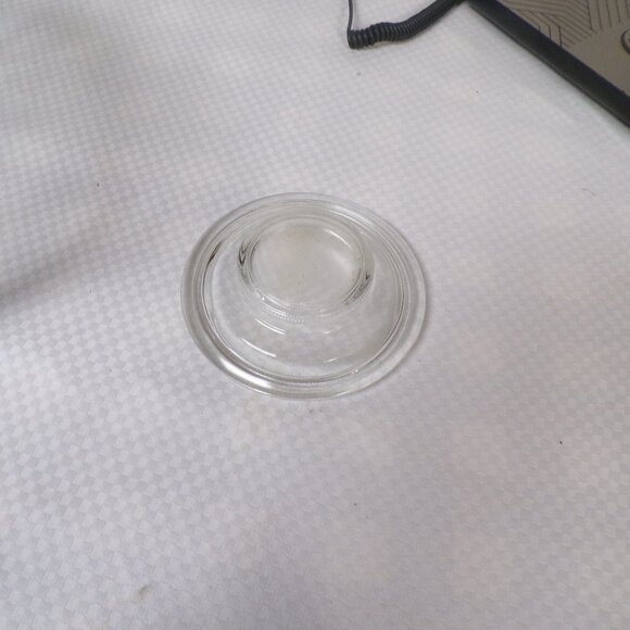 vintage glass cookie jar or candy canister - Picture 3 of 3